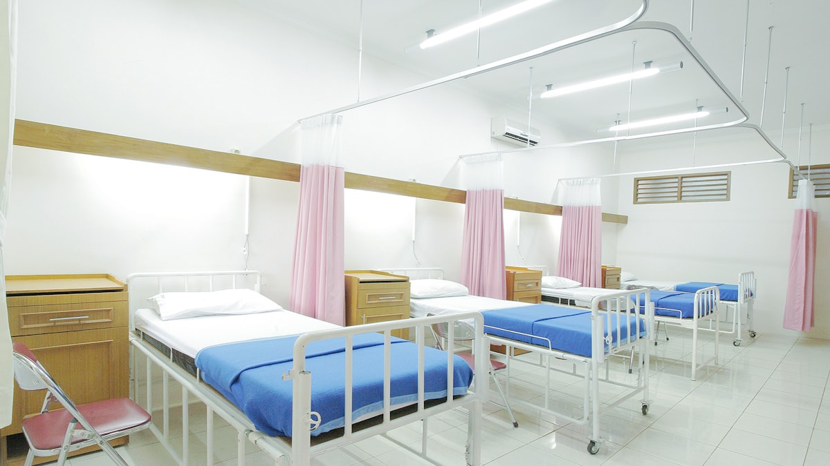 De los quirófanos a las plantas de hospitalización, la IA empieza a integrarse en el día a día del sistema sanitario español.
